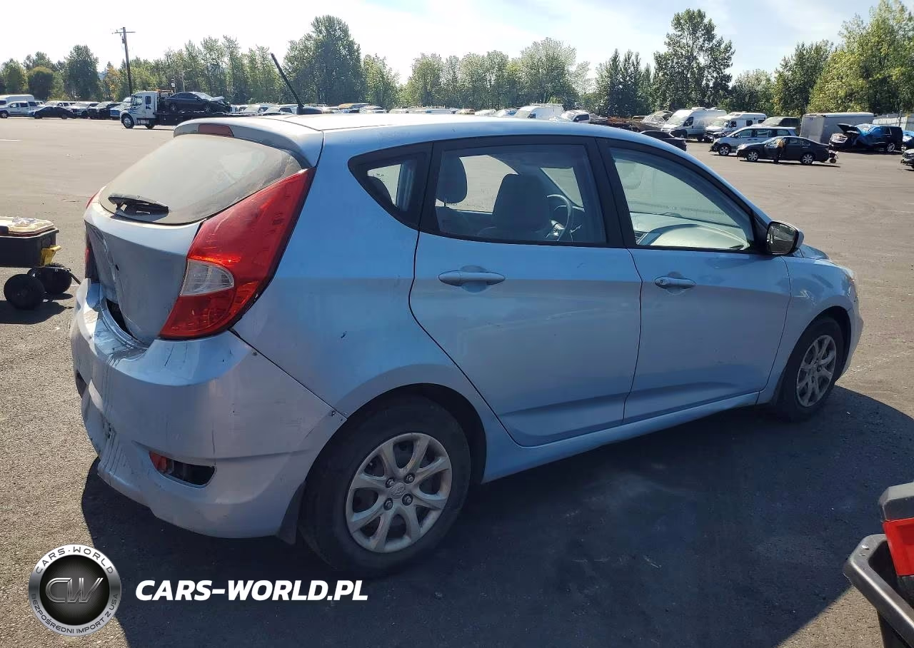 2014 Hyundai Accent Gs VIN:KMHCT5AE0EU168440 - 3