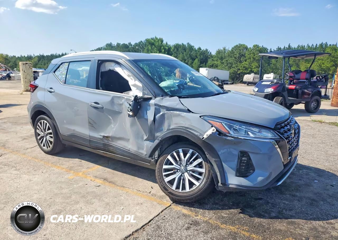 2023 Nissan Kicks Sv VIN:3N1CP5CV5PL561548 - 4
