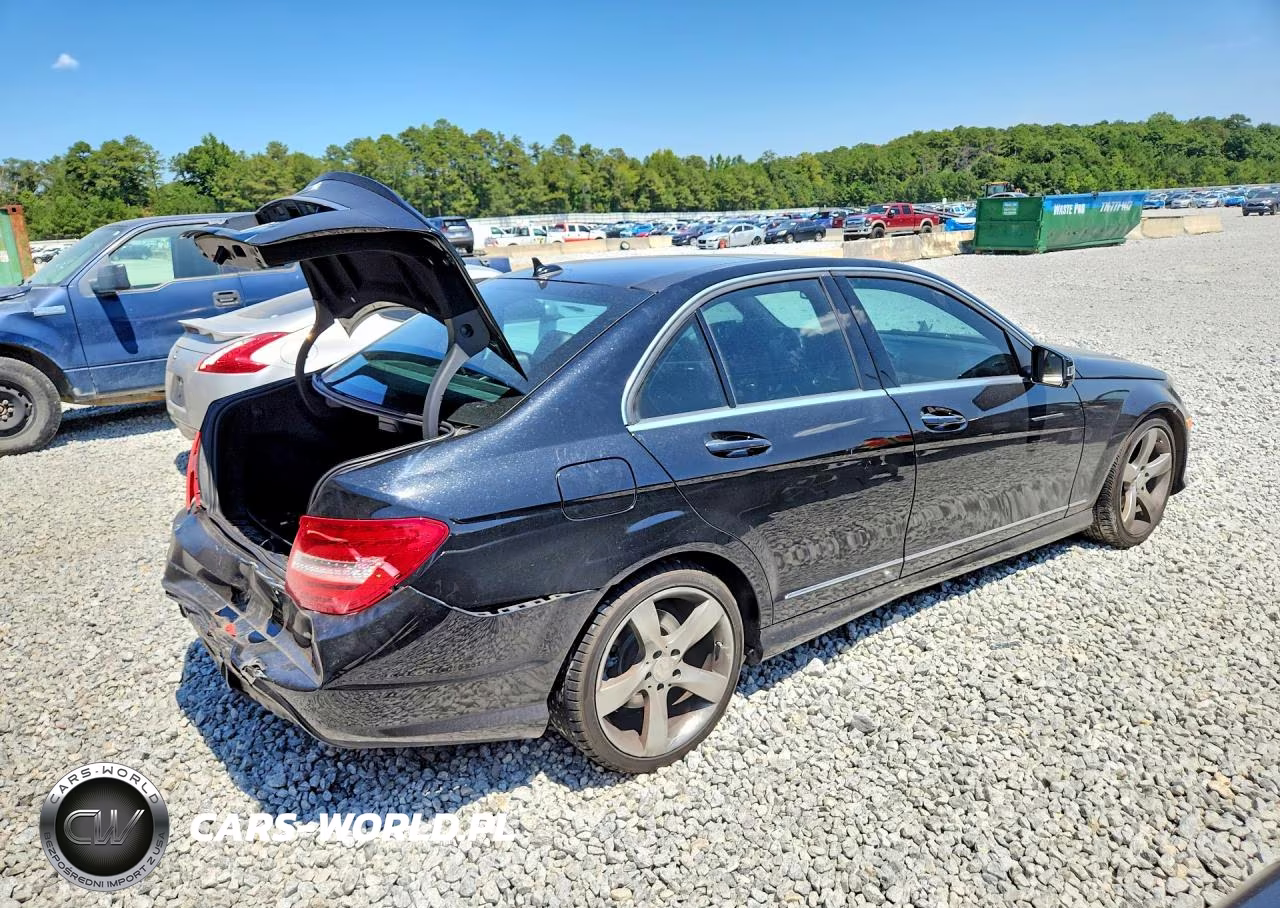 2014 Mercedes-Benz C 250 VIN:WDDGF4HBXEA965093 - 3