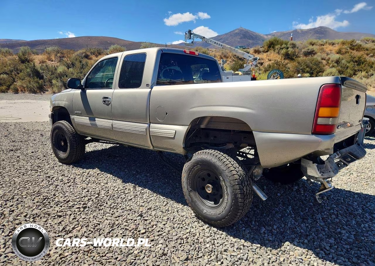 2000 Chevrolet Silverado K1500 VIN:1GCEK19T0YE166620 - 2