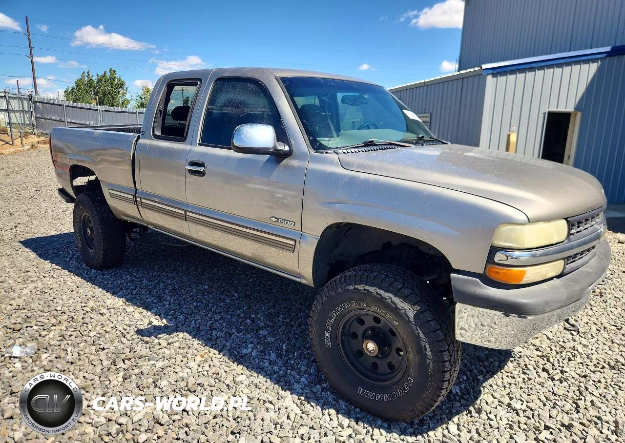 2000 Chevrolet Silverado K1500 VIN:1GCEK19T0YE166620 - 4