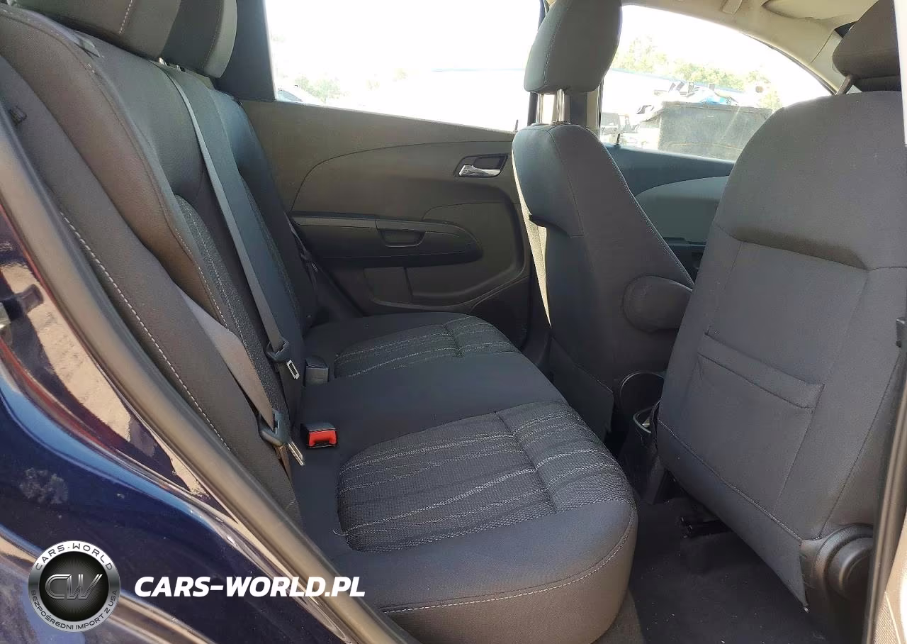 2016 Chevrolet Sonic Lt VIN:1G1JC6SG1G4117932 - 10
