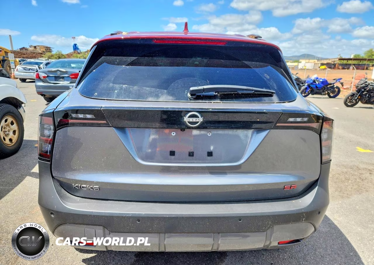 2025 Nissan Kicks Sr VIN:3N8AP6DA5SL326814 - 6