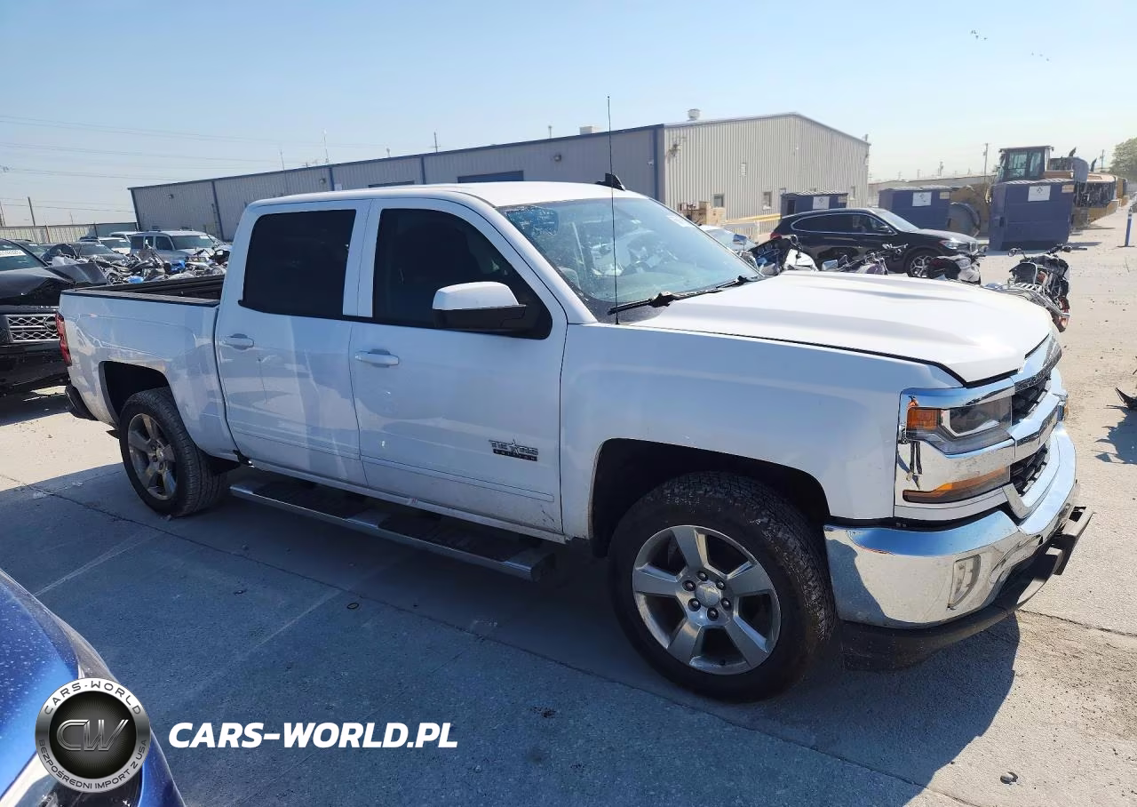 2018 Chevrolet Silverado C1500 Lt VIN:3GCPCREC5JG645785 - 4