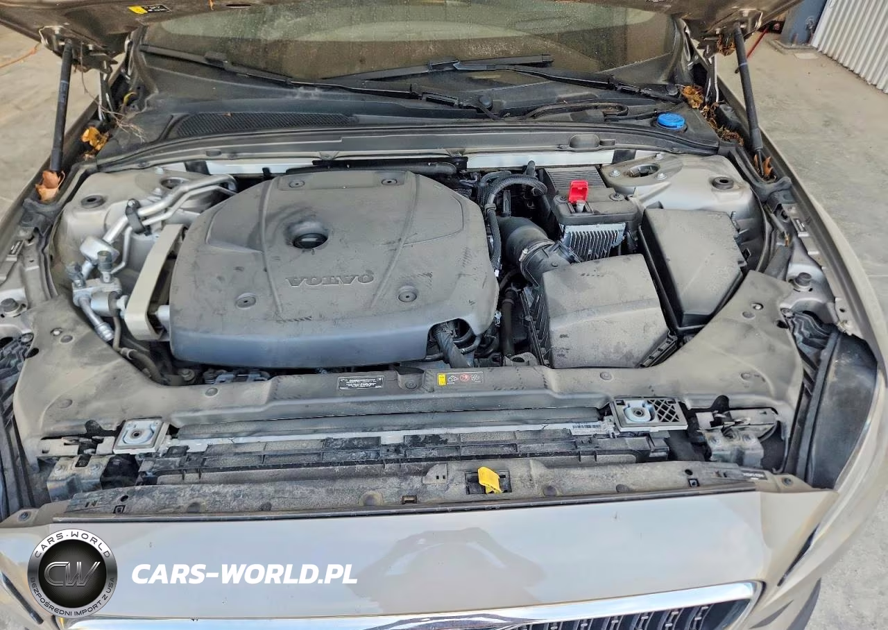 2020 Volvo V60 Cross Country T5 Momentum VIN:YV4102WK3L1039444 - 12