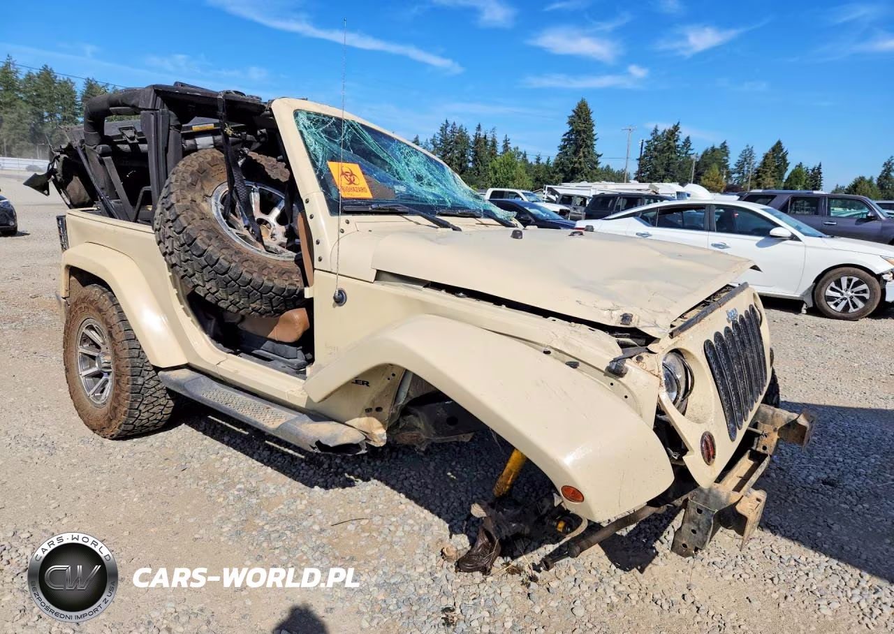 2011 Jeep Wrangler Sahara VIN:1J4AA5D18BL566260 - 4
