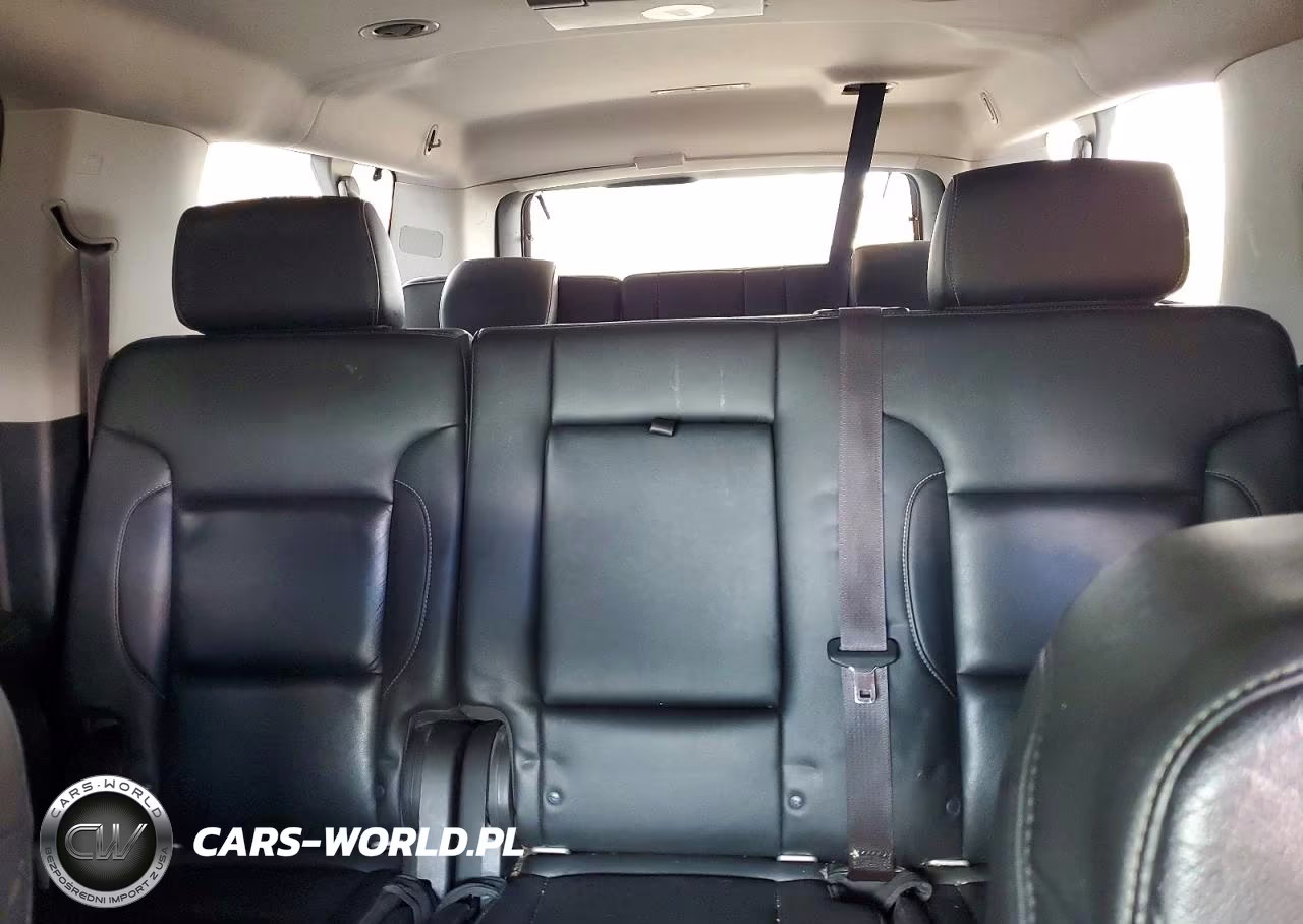 2017 Chevrolet Suburban K1500 Lt VIN:1GNSKHKC2HR325627 - 10
