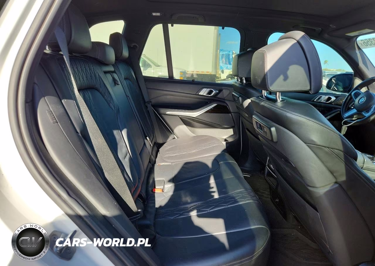 2019 BMW X5 xDrive40I VIN:5UXCR6C50KLL64335 - 11