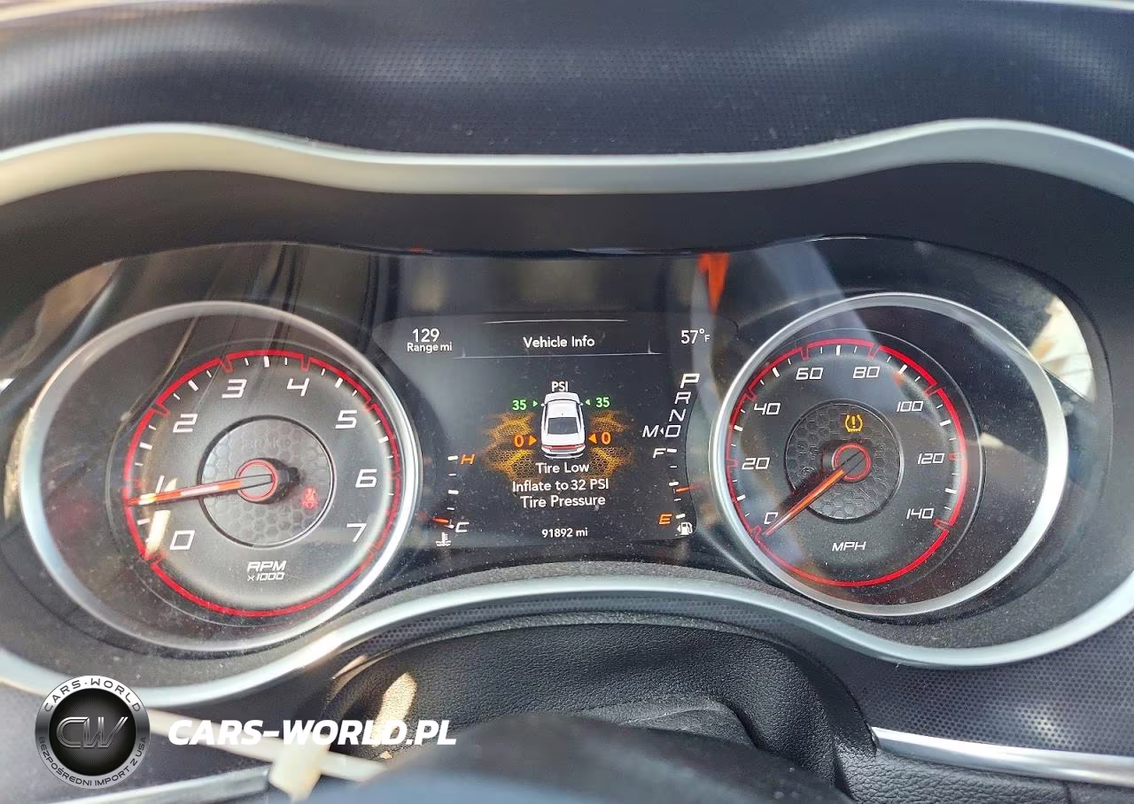 2018 Dodge Charger Sxt Plus VIN:2C3CDXHG5JH150196 - 9
