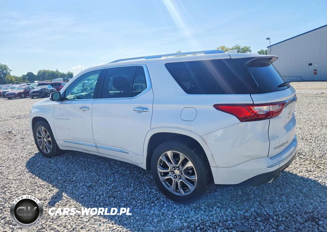 2018 Chevrolet Traverse Premier VIN:1GNEVJKW3JJ231492 - 2