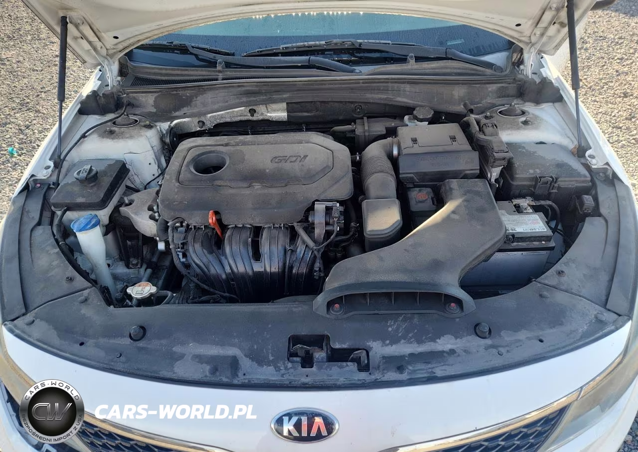 2017 Kia Optima Lx VIN:5XXGT4L32HG121903 - 11