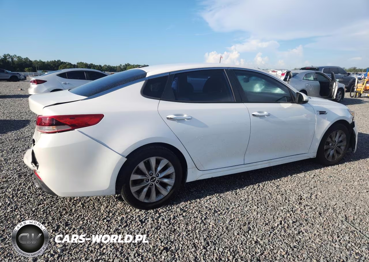 2017 Kia Optima Lx VIN:5XXGT4L32HG121903 - 3