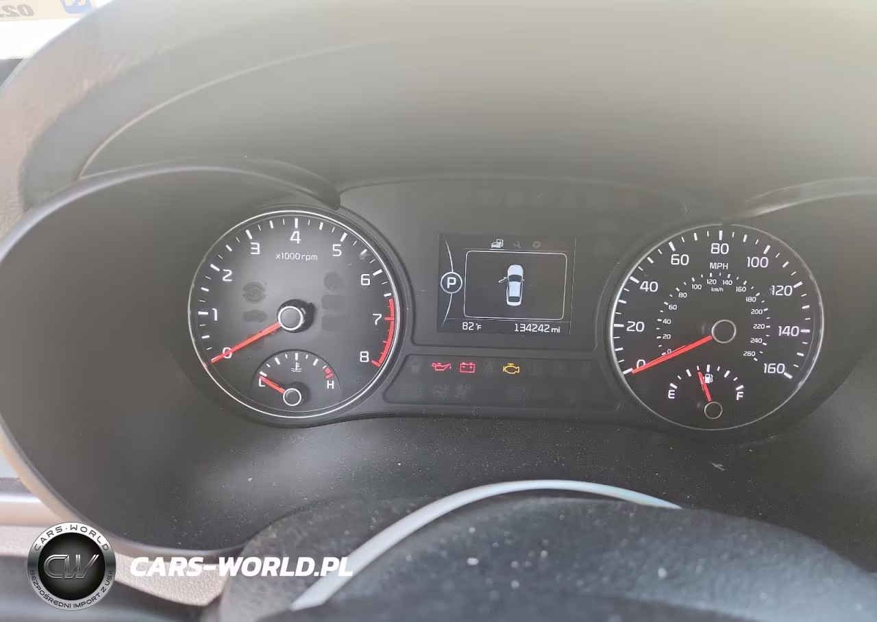 2017 Kia Optima Lx VIN:5XXGT4L32HG121903 - 9