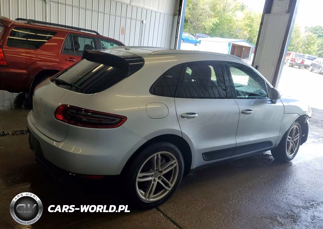 2015 Porsche Macan S VIN:WP1AB2A57FLB71788 - 3