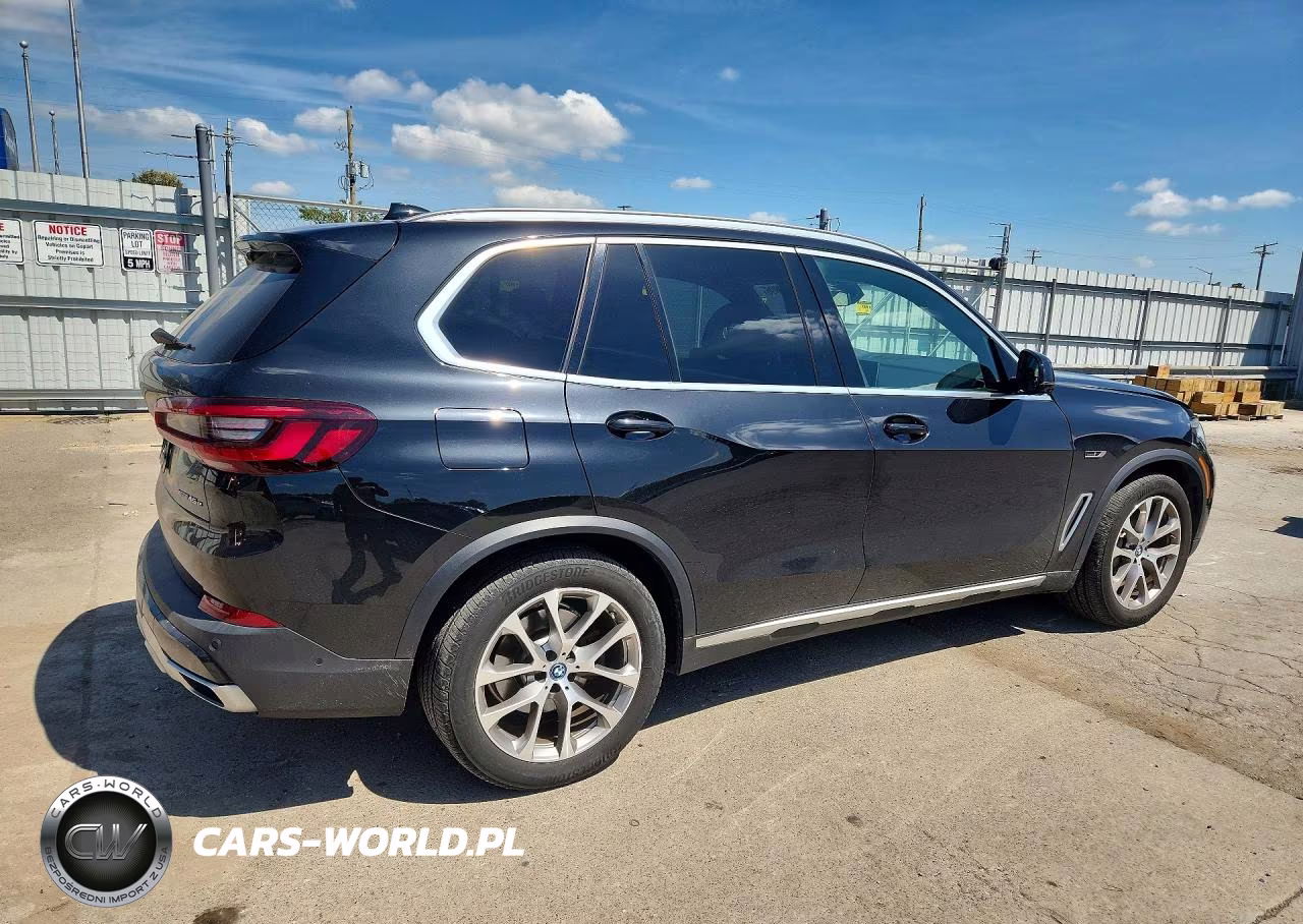 2022 BMW X5 xDrive45E VIN:5UXTA6C02N9K75248 - 3