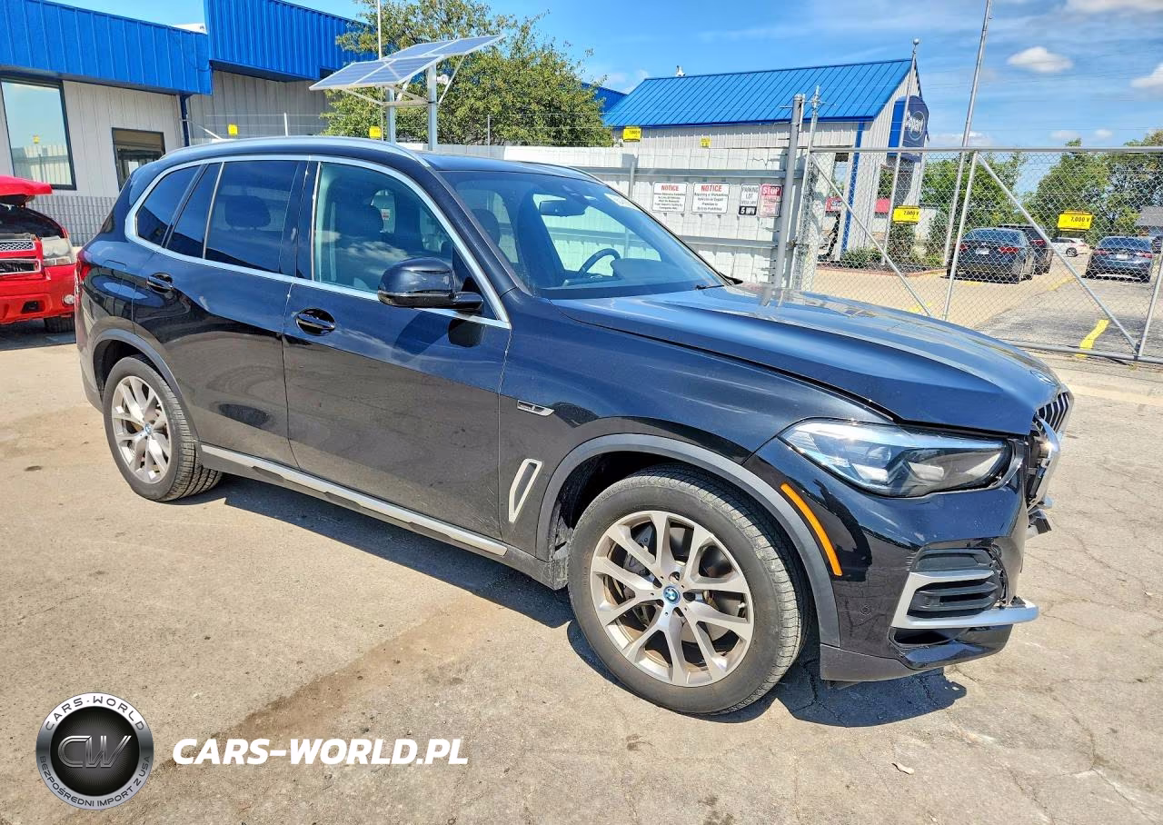 2022 BMW X5 xDrive45E VIN:5UXTA6C02N9K75248 - 4