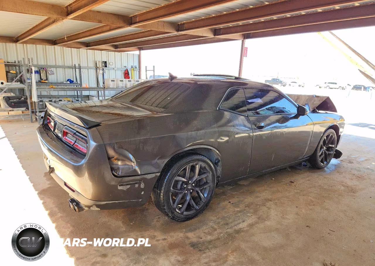 2020 Dodge Challenger Sxt VIN:2C3CDZAGXLH218386 - 3