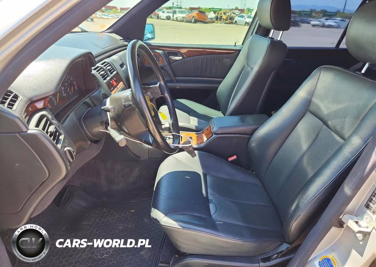 1998 Mercedes-Benz E 320 VIN:WDBJF65F6WA668941 - 7