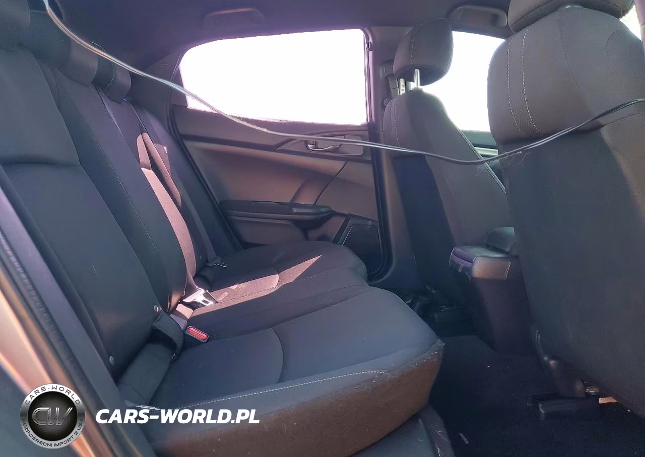 2019 Honda Civic Sport VIN:SHHFK7H43KU406782 - 10
