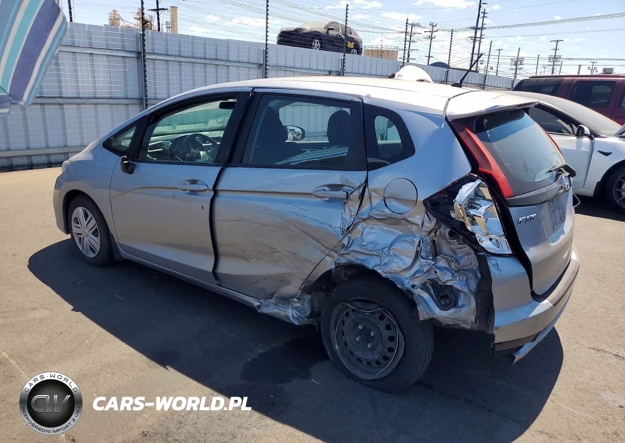 2020 Honda Fit Lx VIN:3HGGK5H45LM719597 - 2