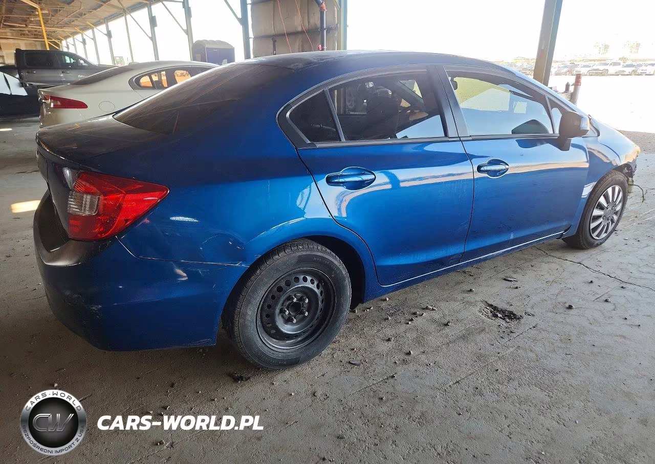 2012 Honda Civic Lx VIN:19XFB2F58CE316597 - 3