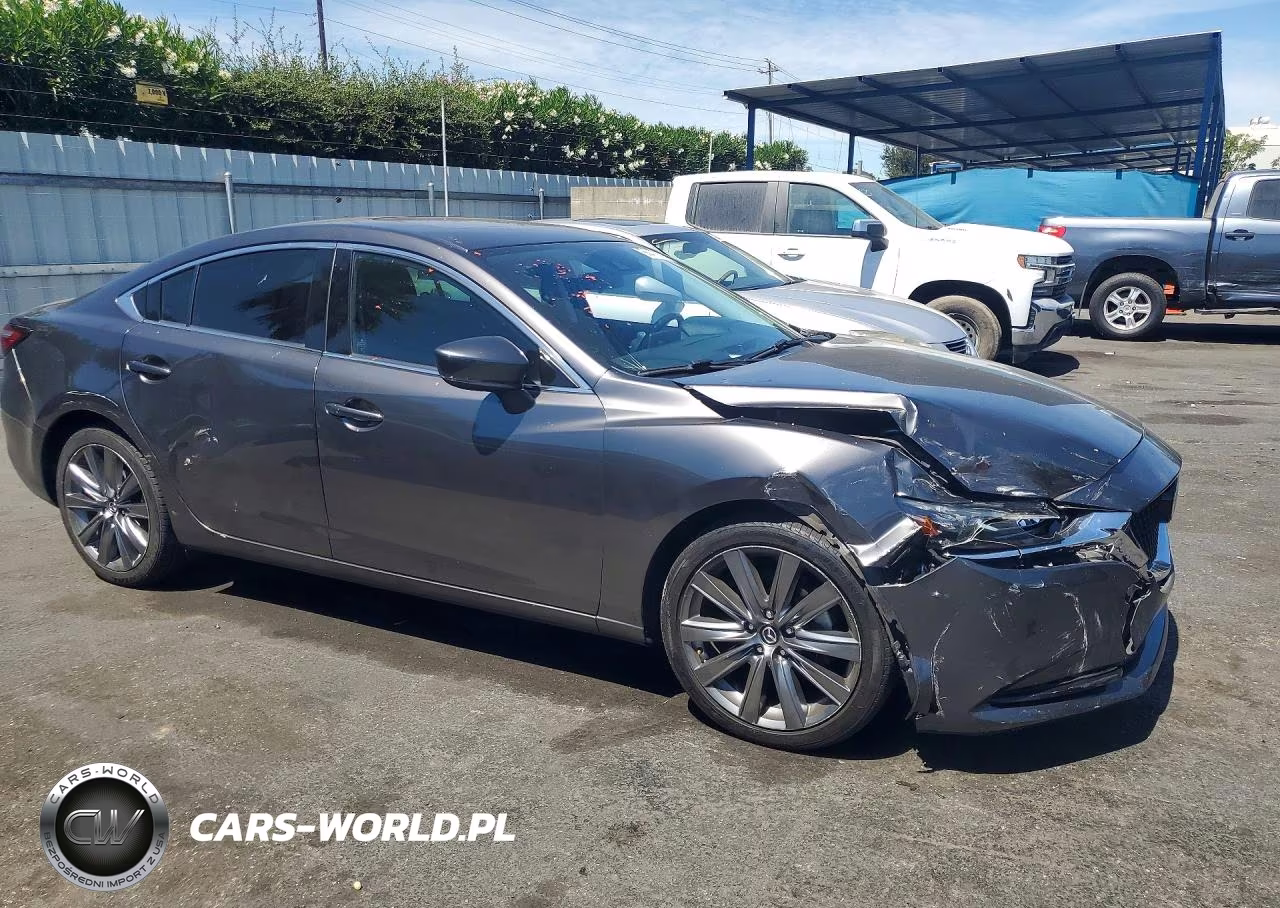 2020 Mazda 6 Touring VIN:JM1GL1VM2L1527513 - 4