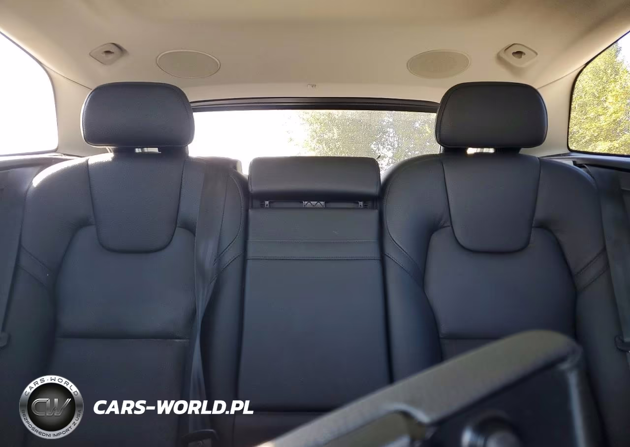 2021 Volvo Xc60 T5 Momentum VIN:YV4102RK8M1850914 - 10