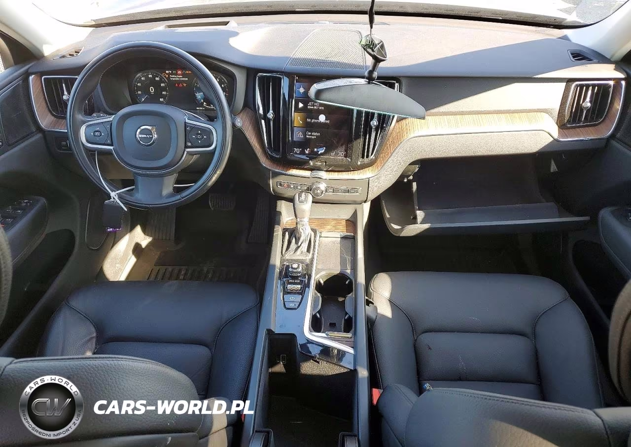 2021 Volvo Xc60 T5 Momentum VIN:YV4102RK8M1850914 - 8