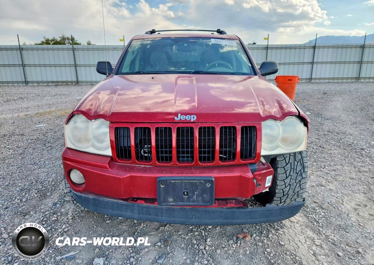 2005 Jeep Grand Cherokee Laredo VIN:1J4HS48N35C732417 - 5