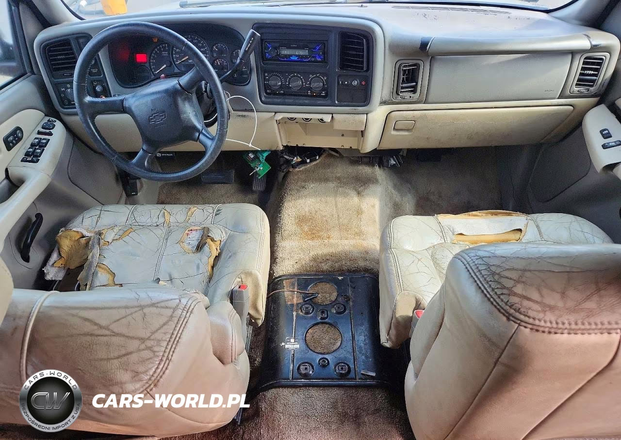 2002 Chevrolet Suburban C1500 VIN:1GNEC16Z12J189819 - 8