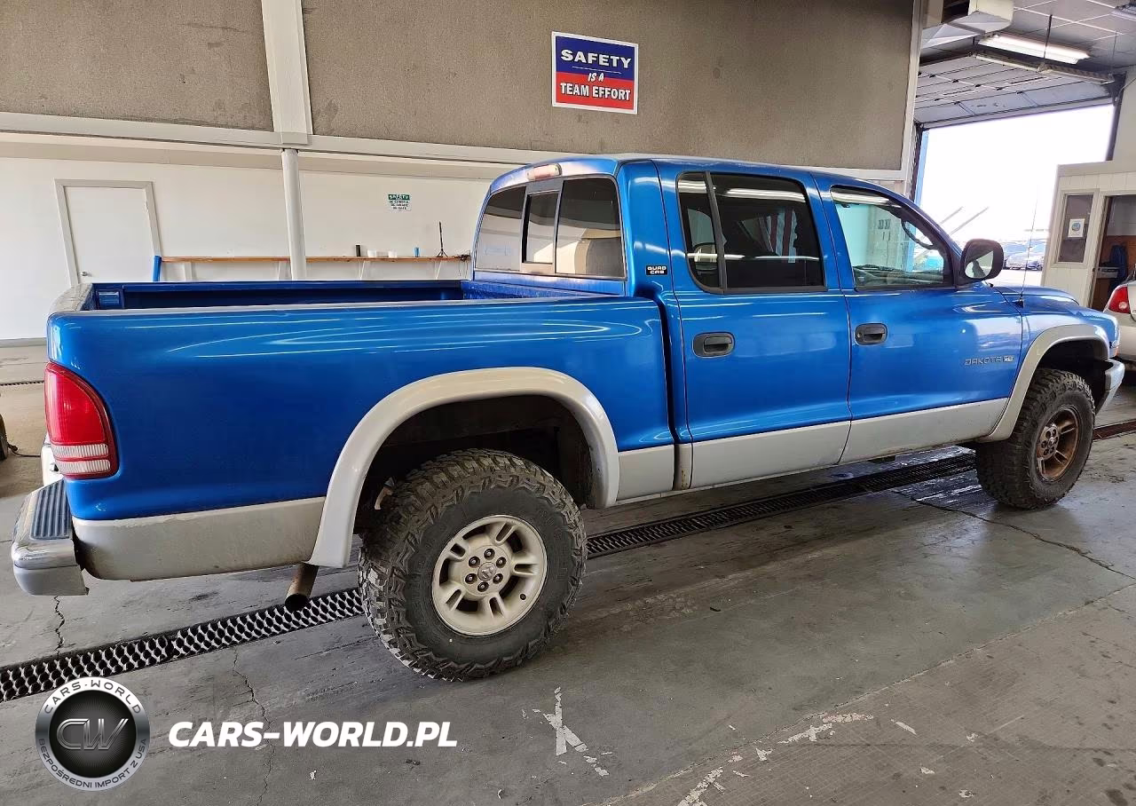 2000 Dodge Dakota VIN:1B7GG2AN4YS701432 - 3