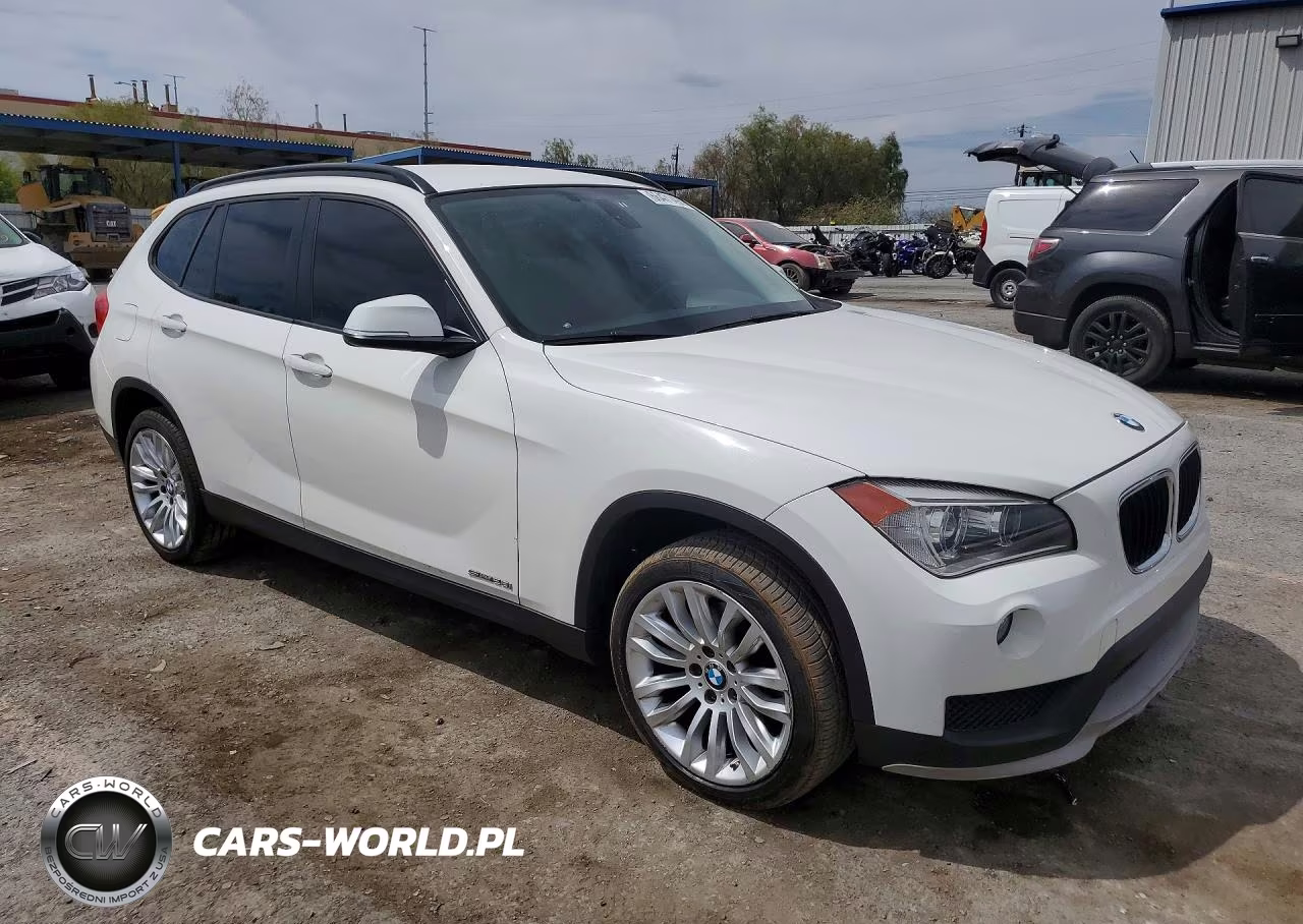 2015 BMW X1 Sdrive28I VIN:WBAVM1C59FV314827 - 4
