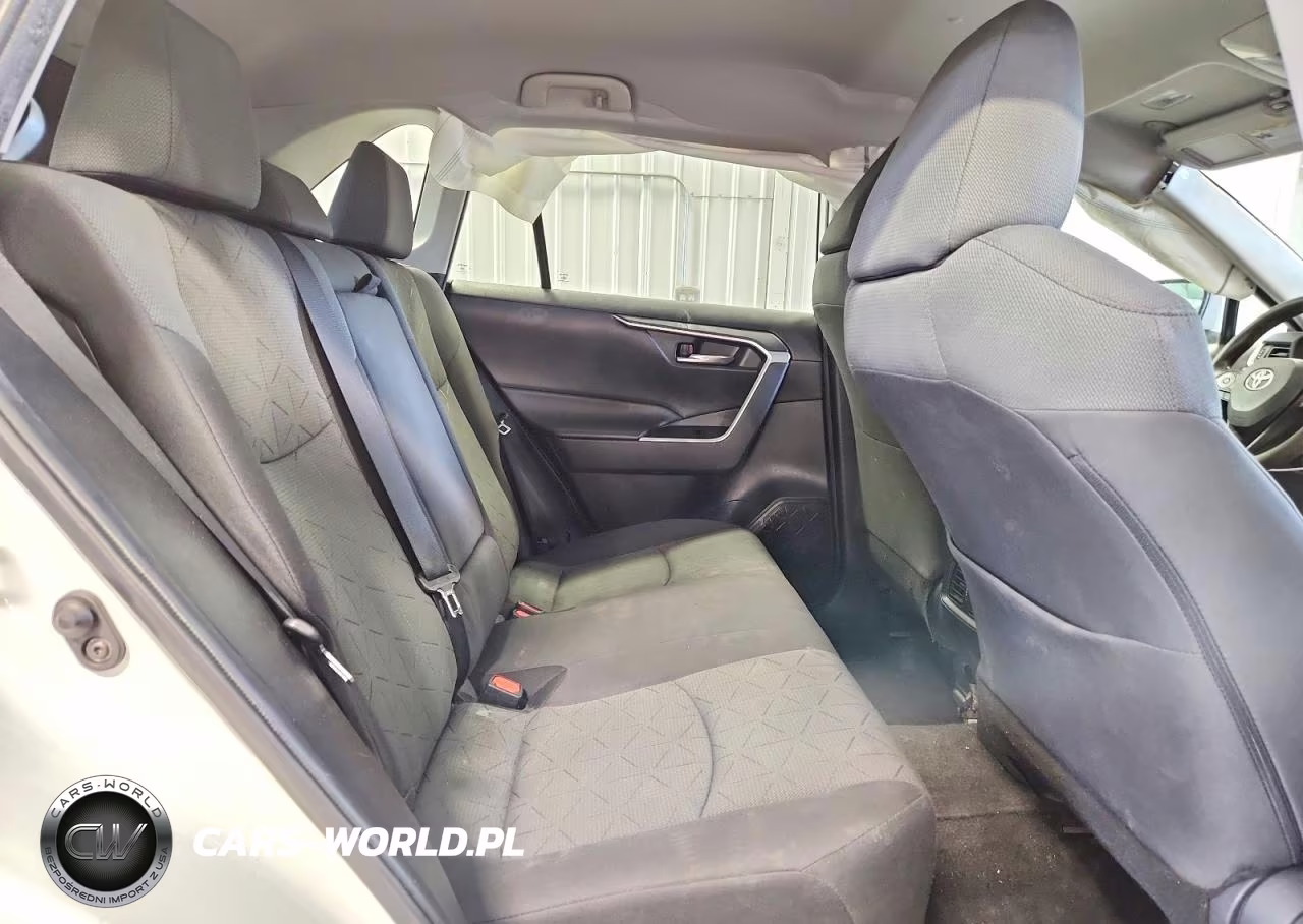 2022 Toyota Rav4 Xle VIN:2T3P1RFV6NW255869 - 11