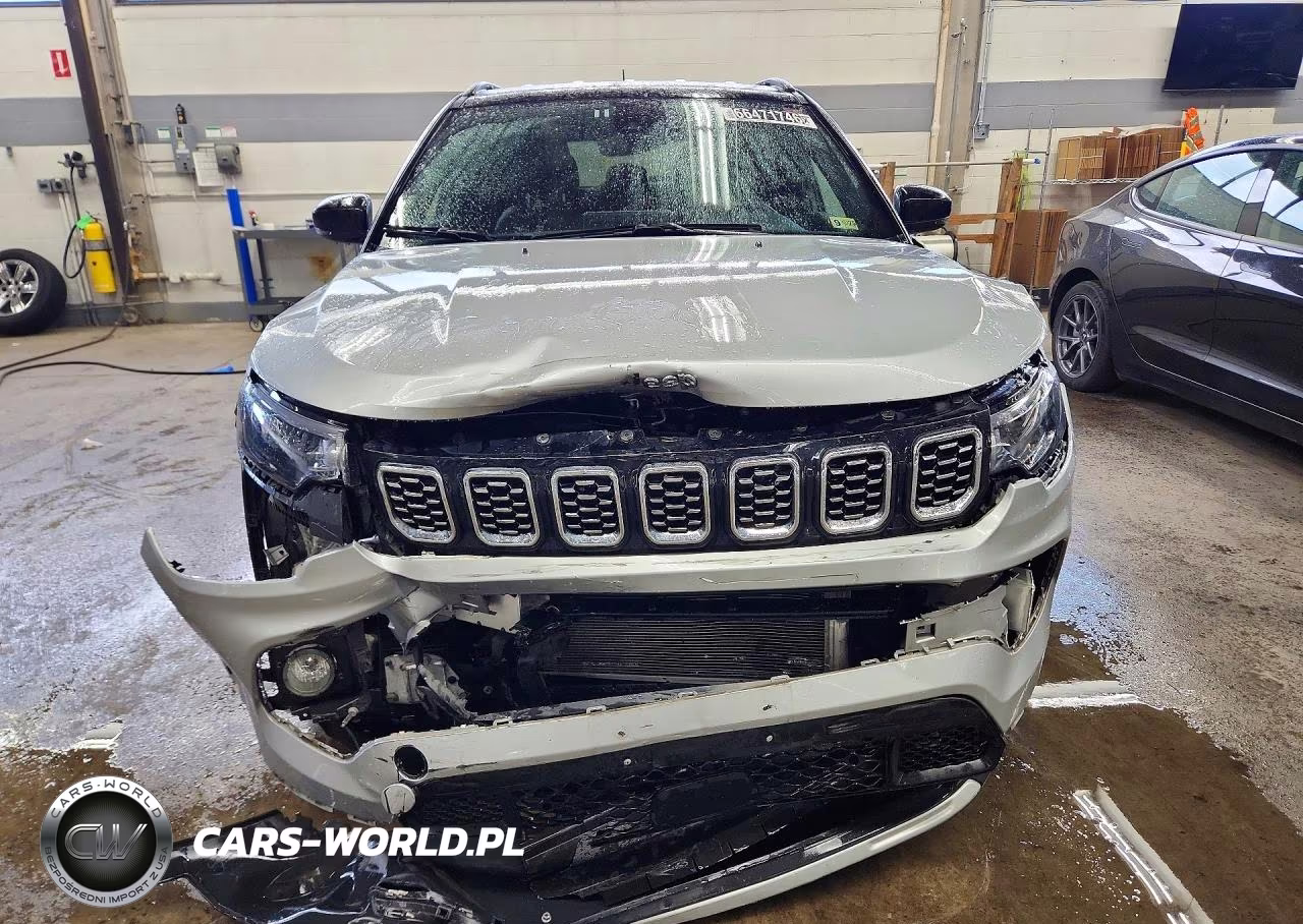 2025 Jeep Compass Limited VIN:3C4NJDCN7ST512961 - 5