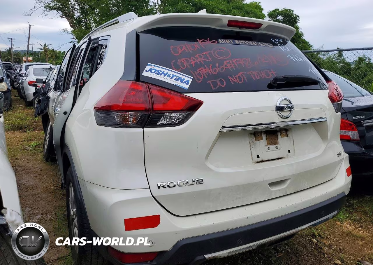 2020 Nissan Rogue S VIN:JN8AT2MT0LW043979 - 2