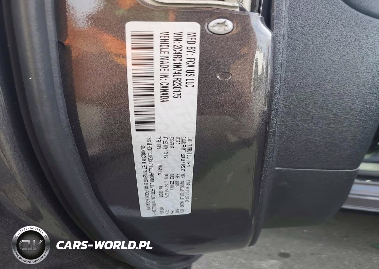 2020 Chrysler Pacifica Hybrid Limited VIN:2C4RC1N74LR230175 - 13