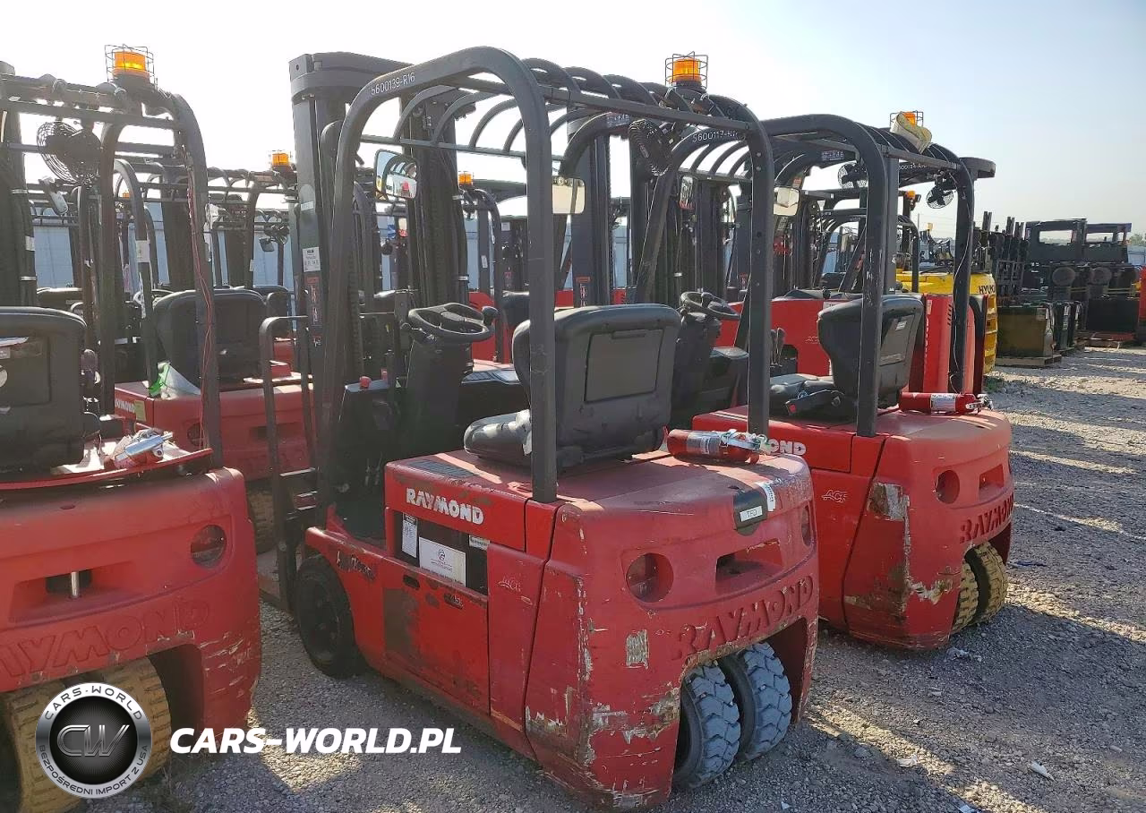 2016 Forklift Other VIN:00000004451613496 - 3