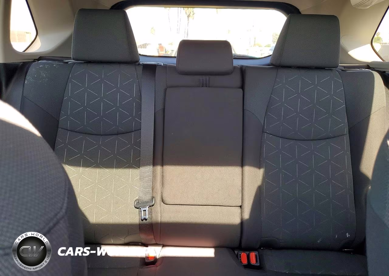 2024 Toyota Rav4 Xle VIN:2T3W1RFVXRW302404 - 10