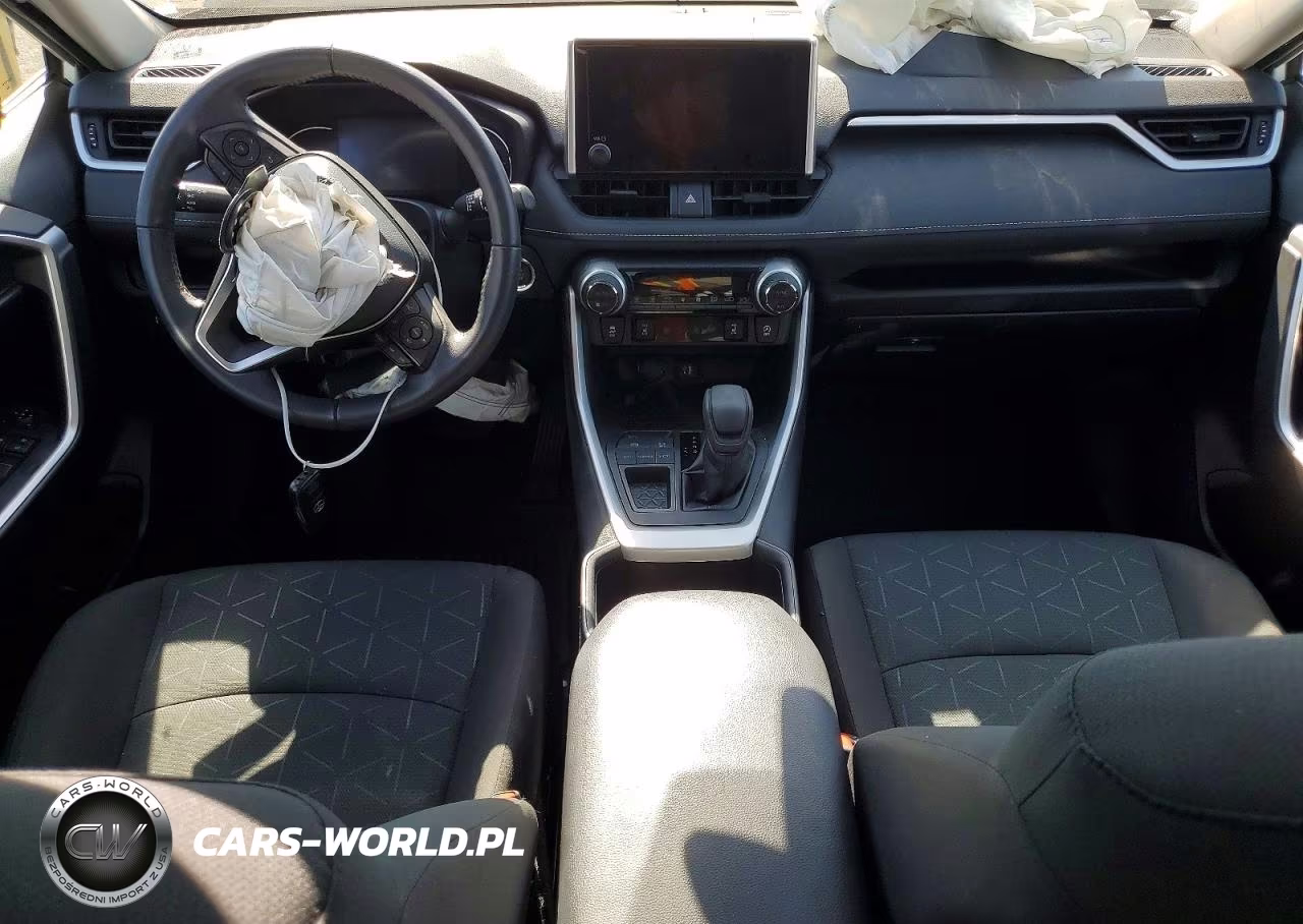 2024 Toyota Rav4 Xle VIN:2T3W1RFVXRW302404 - 8
