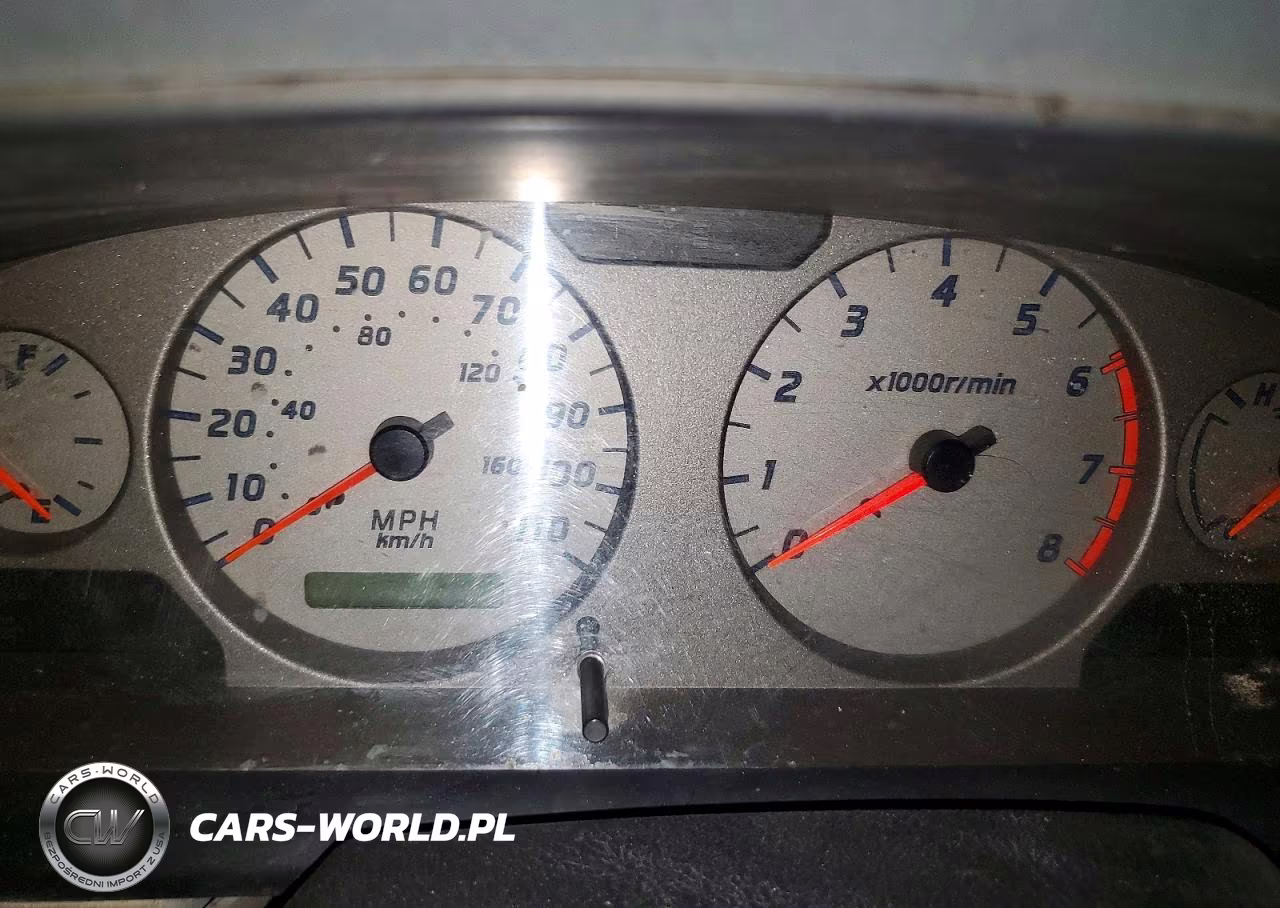 2001 Nissan Frontier Xe VIN:1N6ED27T01C351249 - 9