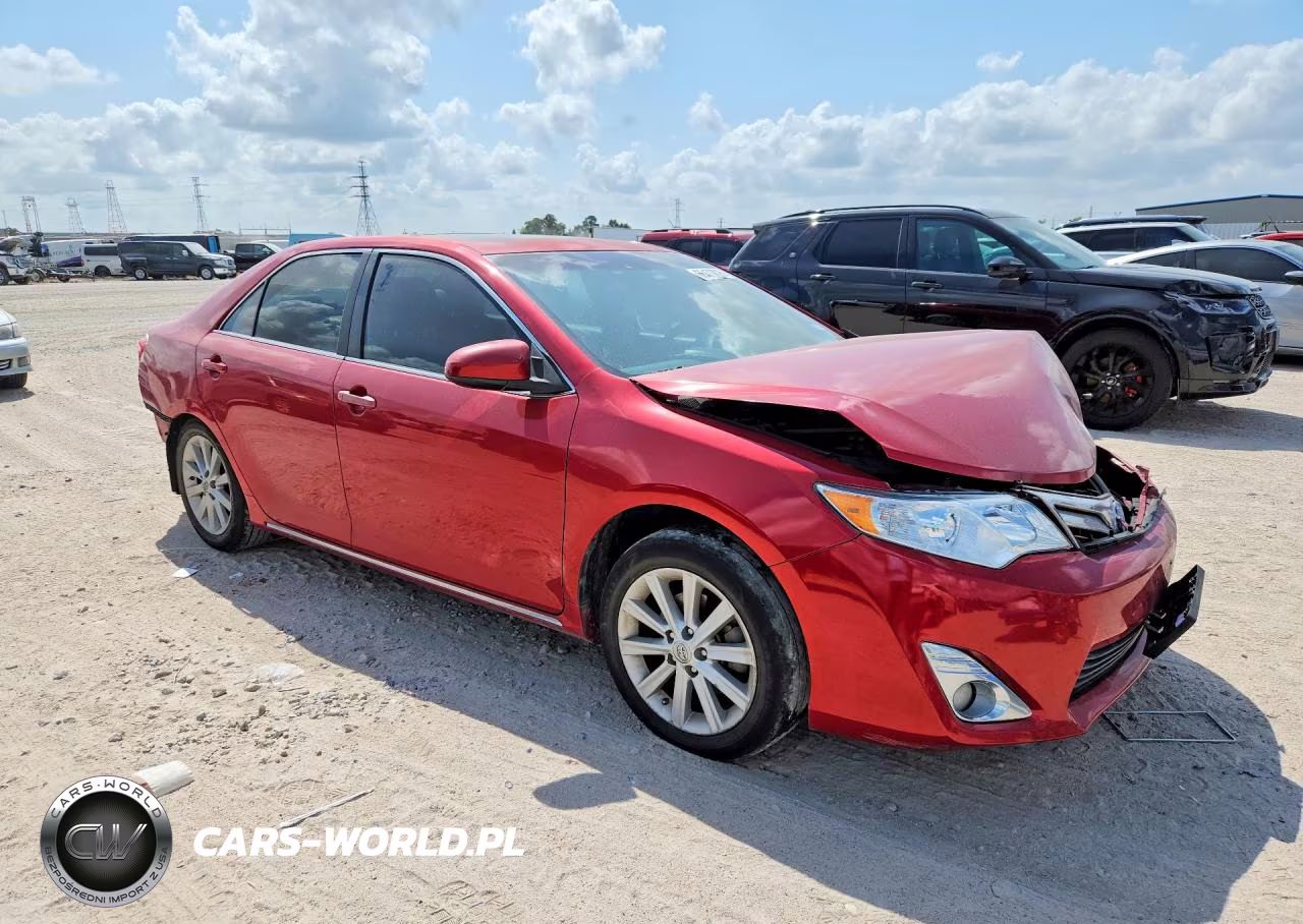 2014 Toyota Camry Hybrid Xle VIN:4T1BD1FK5EU107133 - 4