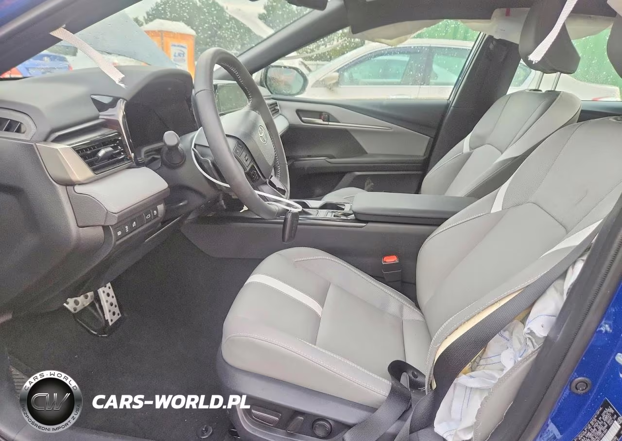 2026 Toyota Camry Se VIN:4T1DBADK5TU061964 - 7