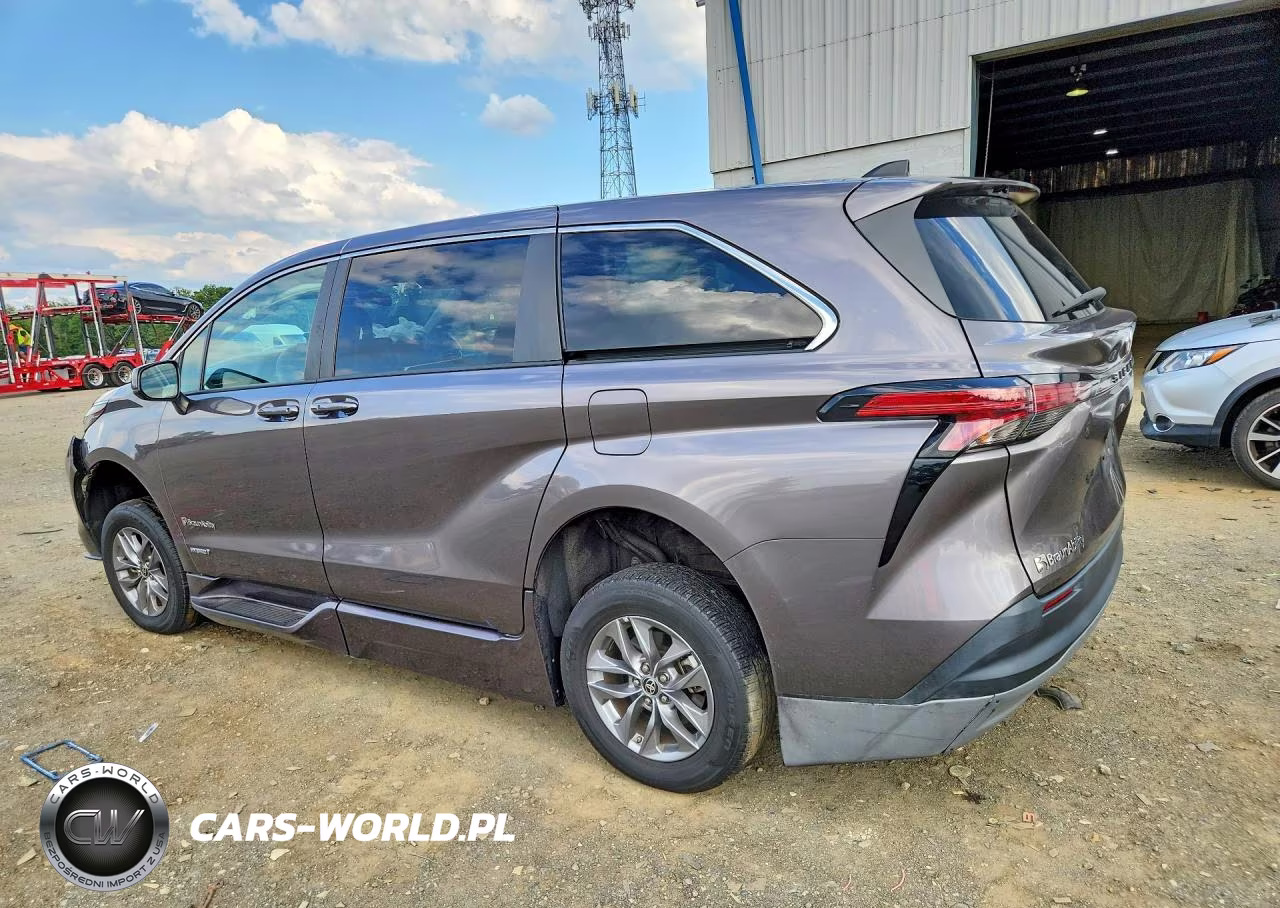 2021 Toyota Sienna Le VIN:5TDKRKEC7MS060390 - 2