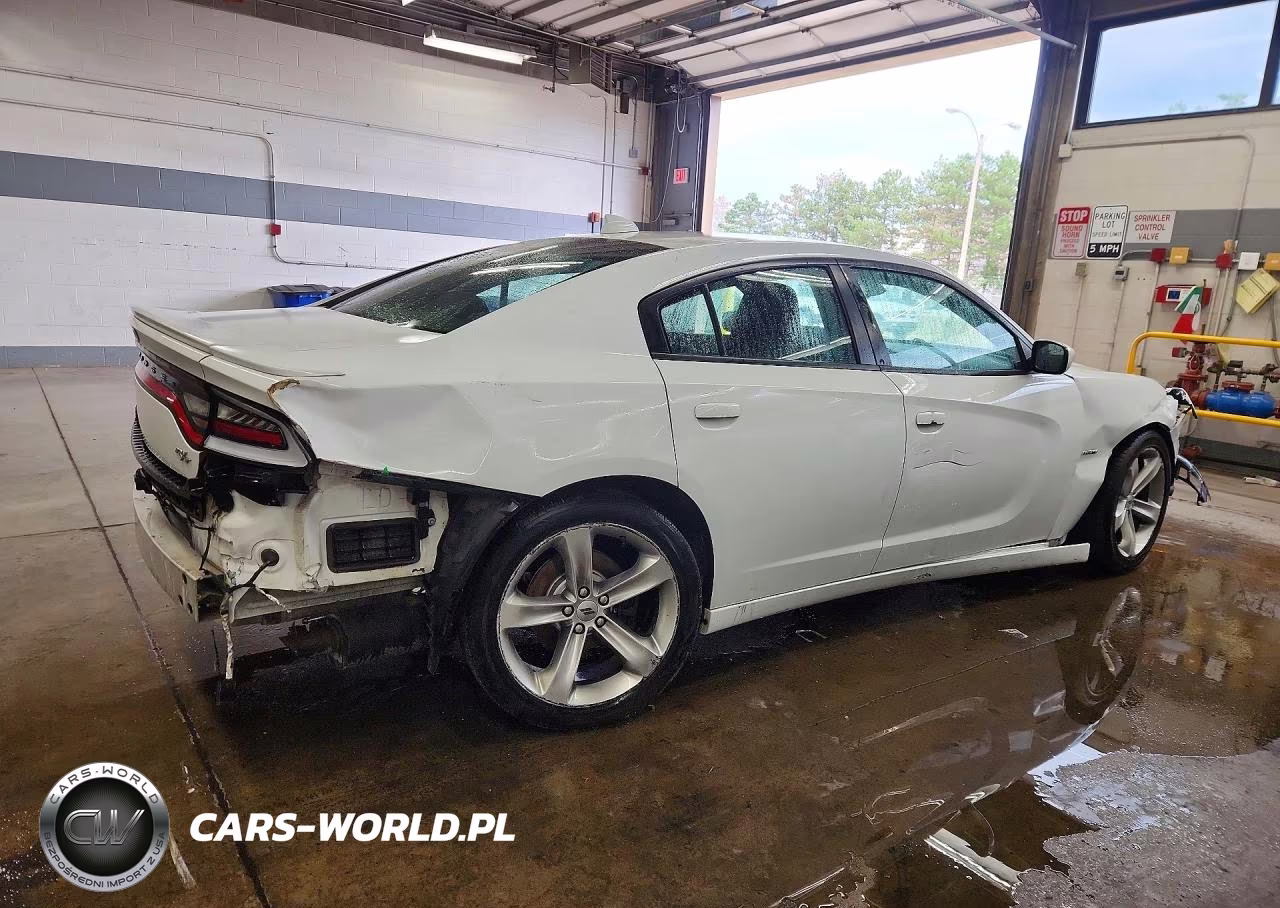 2018 Dodge Charger R-T VIN:2C3CDXCTXJH223518 - 3