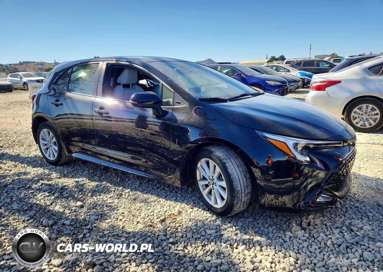 2023 Toyota Corolla Hatchback Se VIN:JTND4MBEXP3209837 - 4