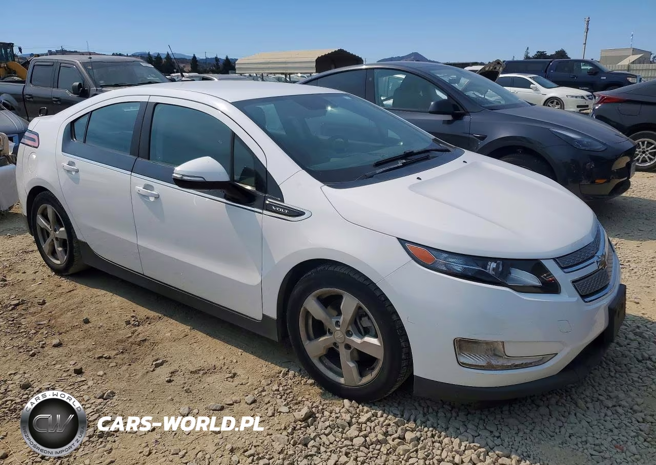2014 Chevrolet Volt VIN:1G1RF6E49EU152064 - 4