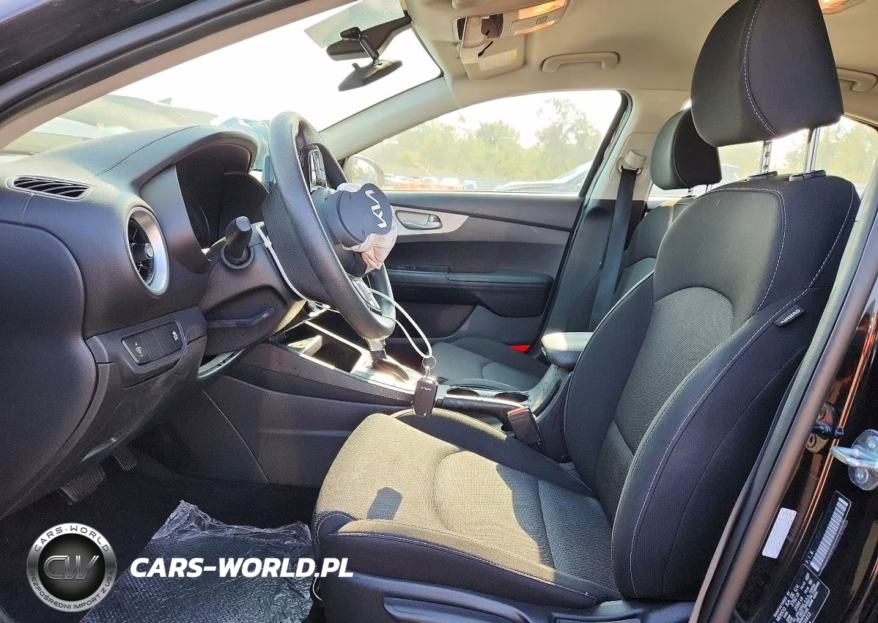 2024 Kia Forte Lx VIN:3KPF24AD3RE816413 - 7