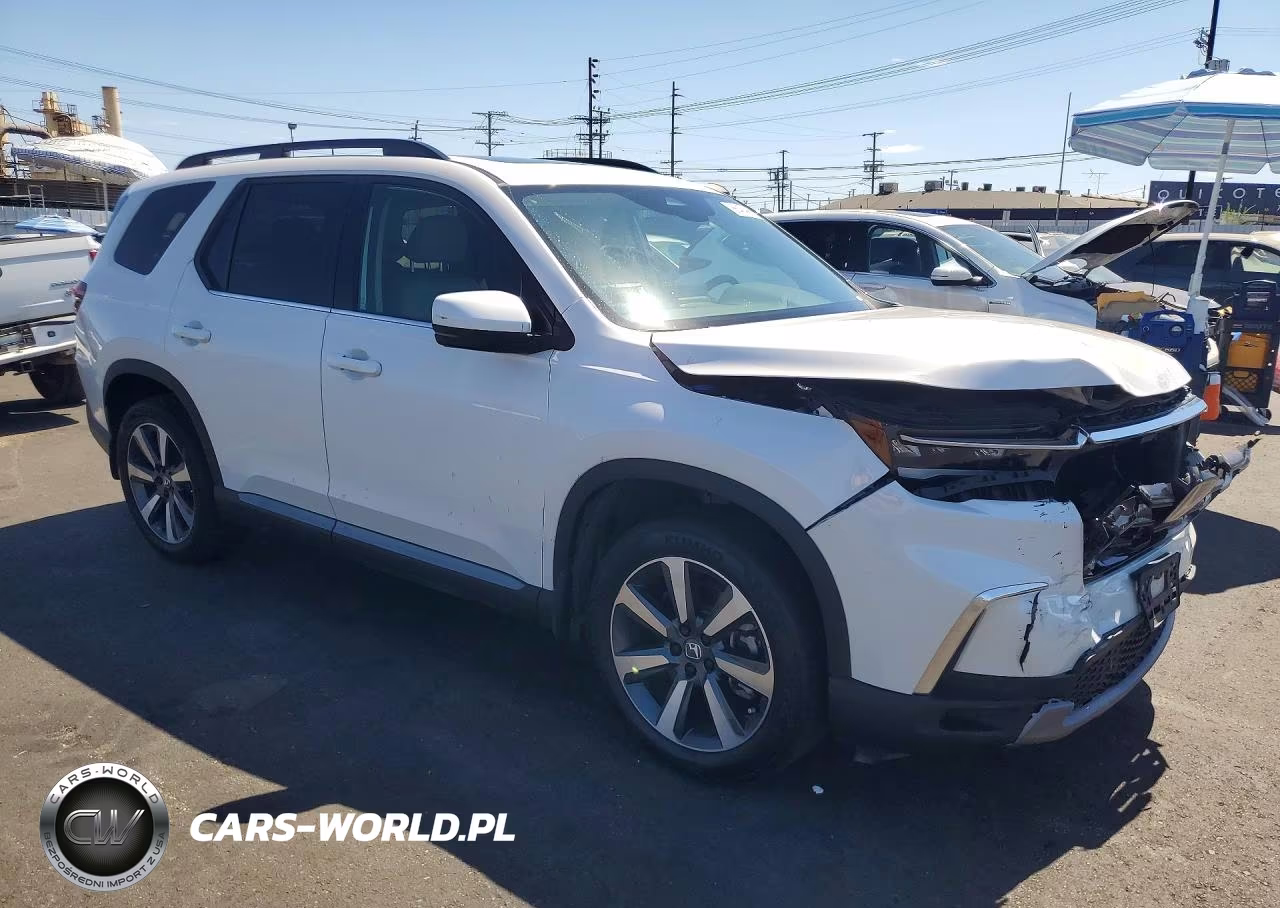 2025 Honda Pilot Touring VIN:5FNYG2H72SB015437 - 4