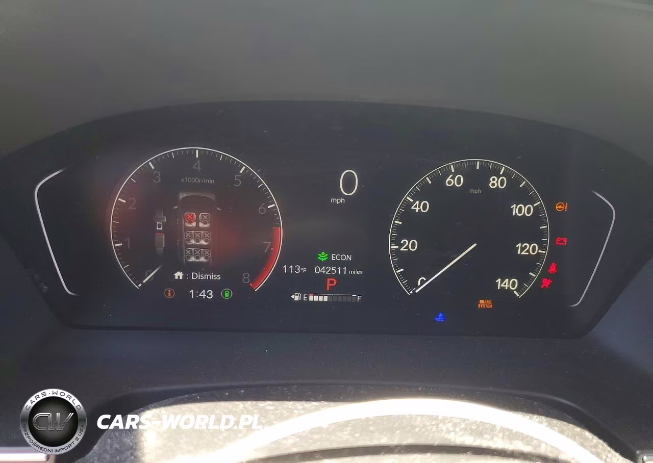 2025 Honda Pilot Touring VIN:5FNYG2H72SB015437 - 9