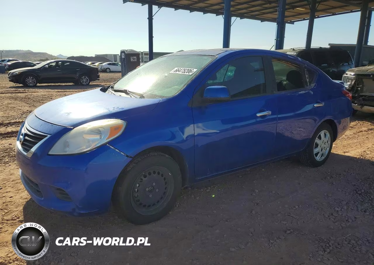 2013 Nissan Versa 1.6 S